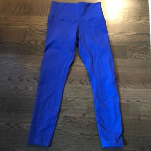 Lululemon Wunder Under 25”